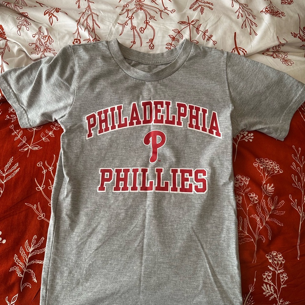 Philadelphia Phillies Kids Gray T-Shirt